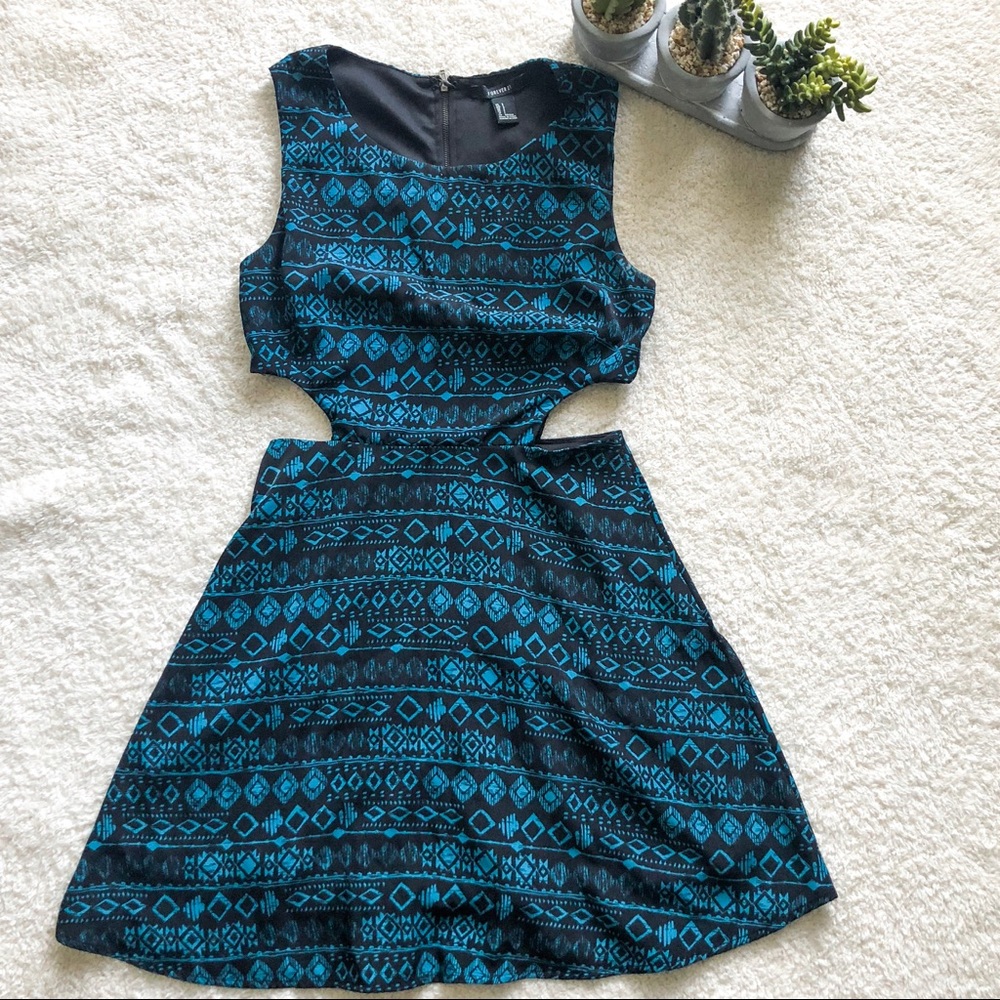 4 for $25 || Forever 21 | Tribal Print Dress